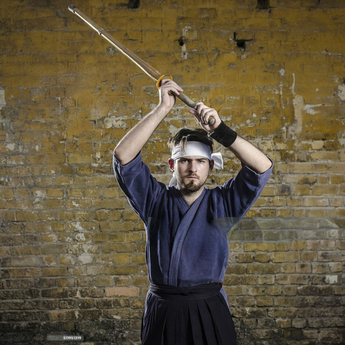 Courage and Discipline in Action — 勇猛精進 For Samurai Enthusiasts